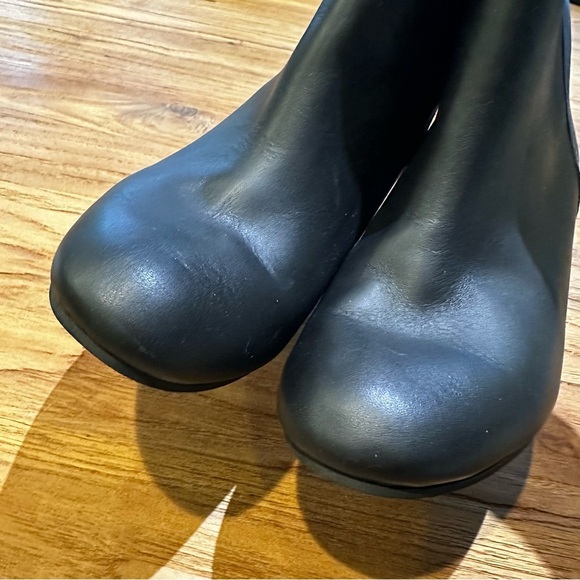 MM6 Maison Margiela Women’s Hidden Wedge Heel Booties Leather Tan Black Neutral - Picture 7 of 8